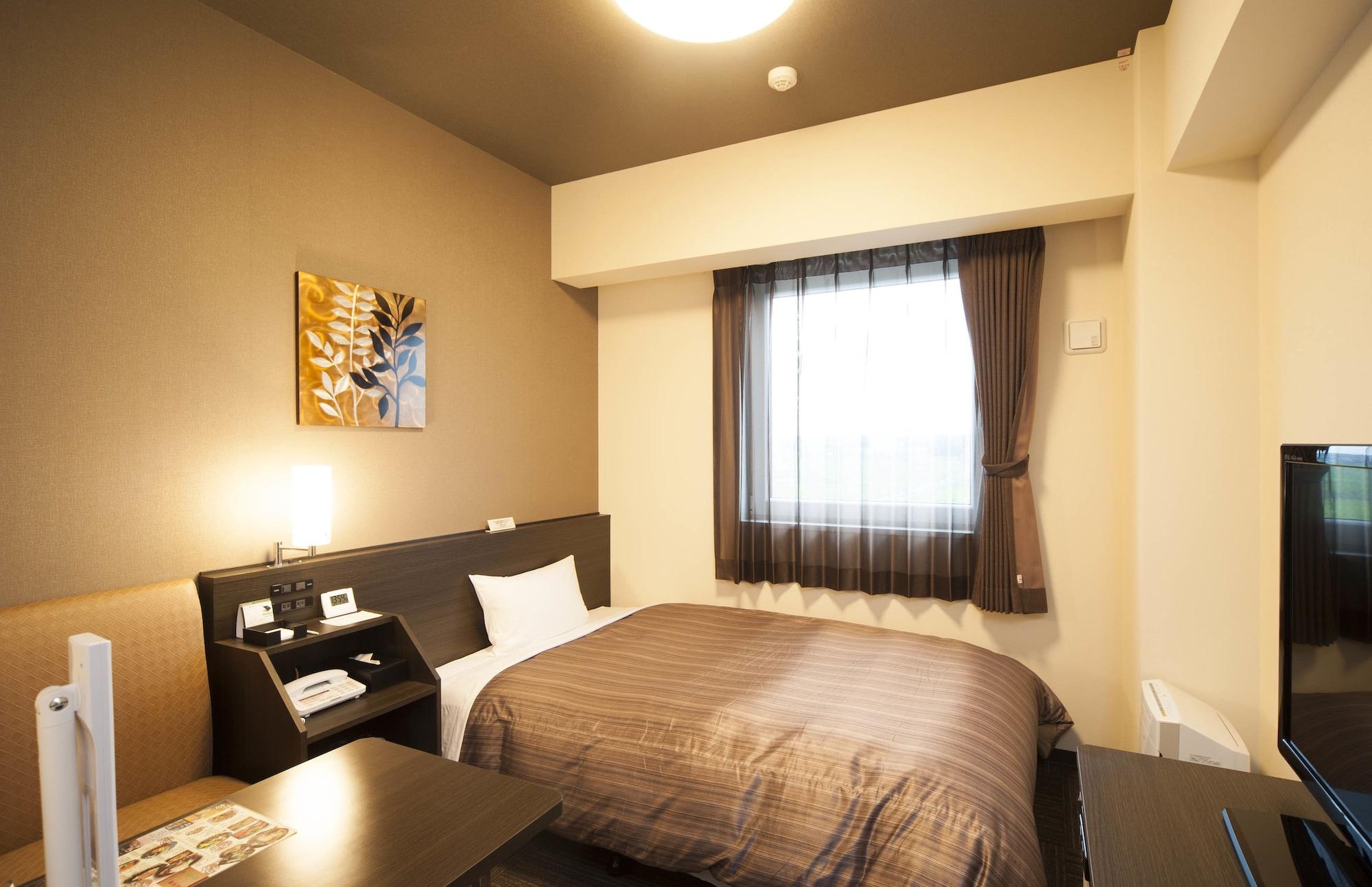 酒店 Route-inn Ekimae Ebina